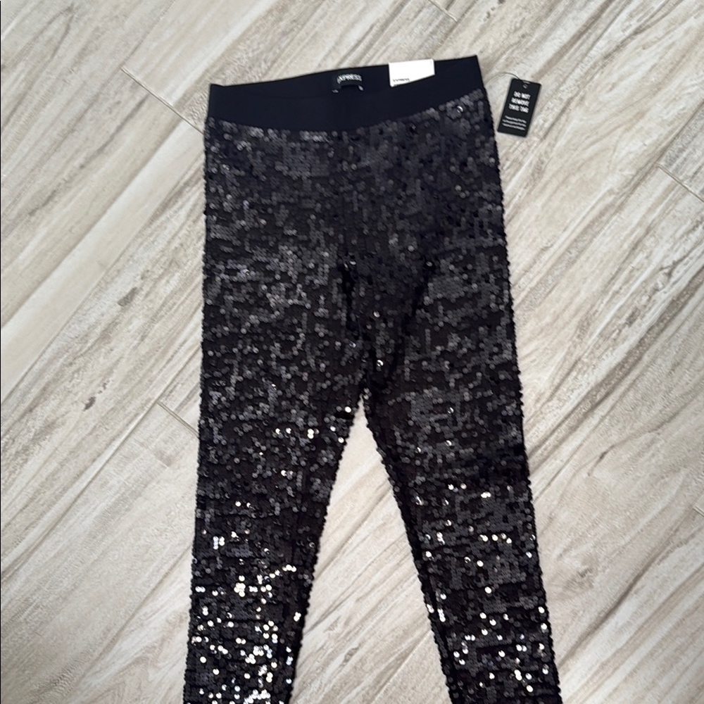 Express women’s Sequin Black Leggings xs